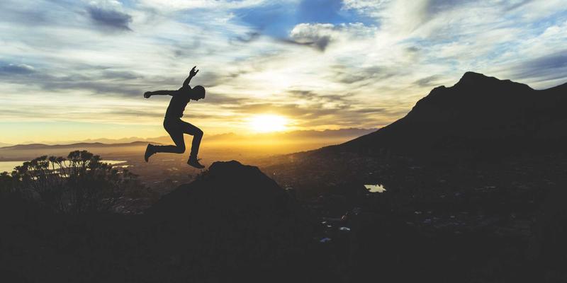 BZDBZ重载包装解决方案：建材与化工行业大袋包装机与自动封口技术的革新